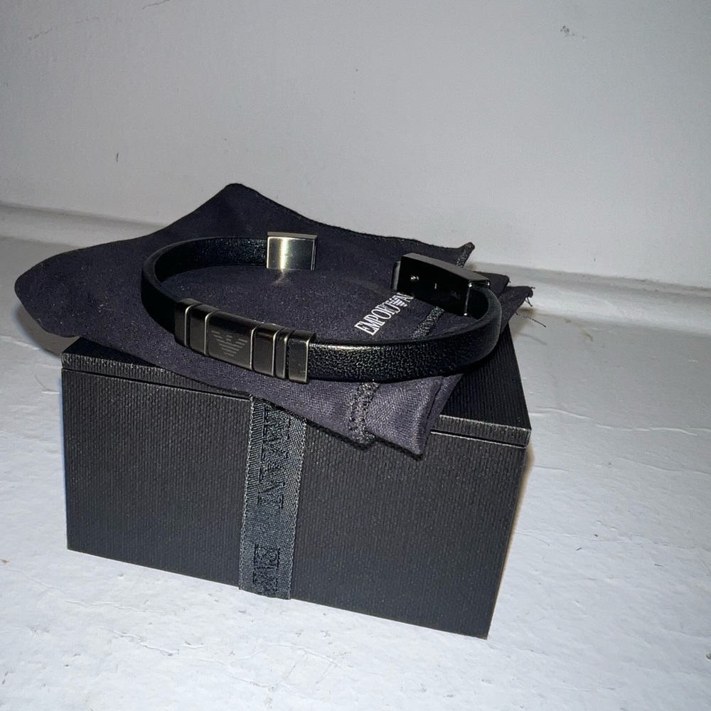 Emporio Armani Black Leather strap Bracelet - Picture 9 of 10